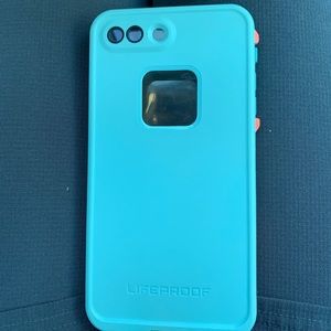 iPhone 8 Plus life proof